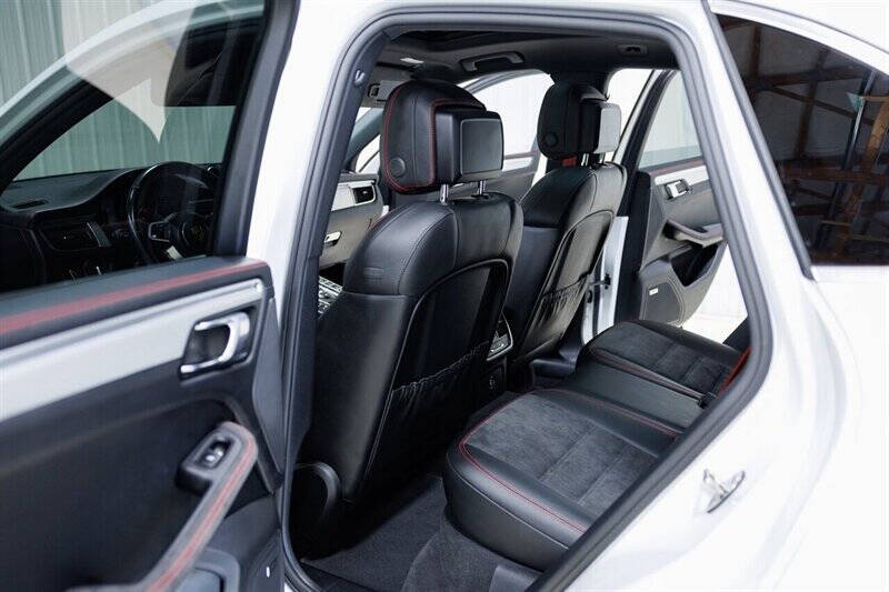 2018 Porsche Macan GTS