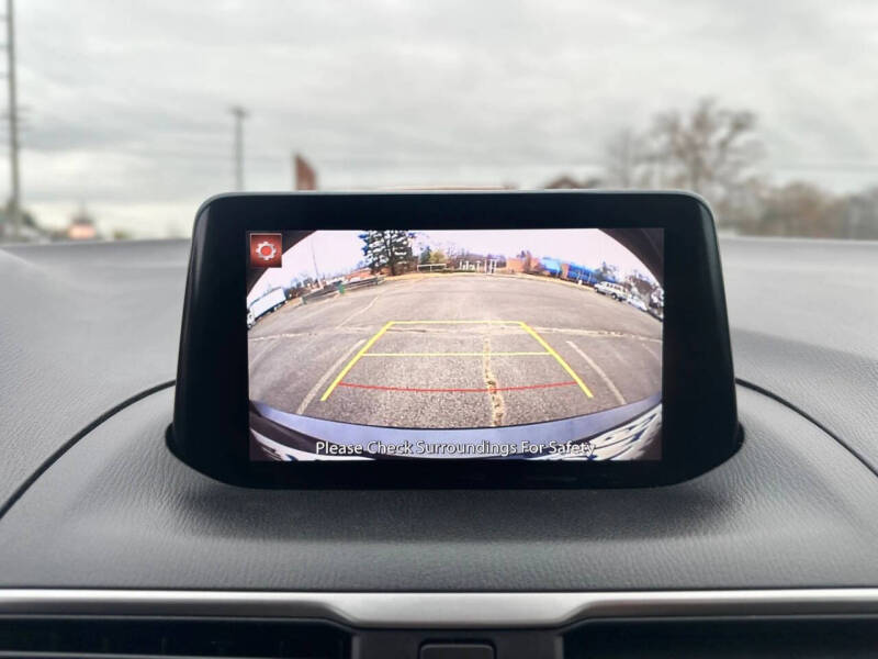 2018 Mazda MAZDA3 Touring