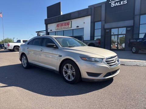 2017 Ford Taurus SE