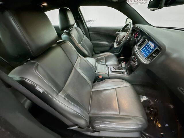 2017 Dodge Charger SXT