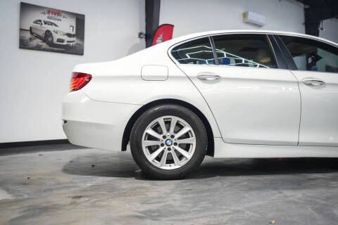 2015 BMW 5 Series 528i