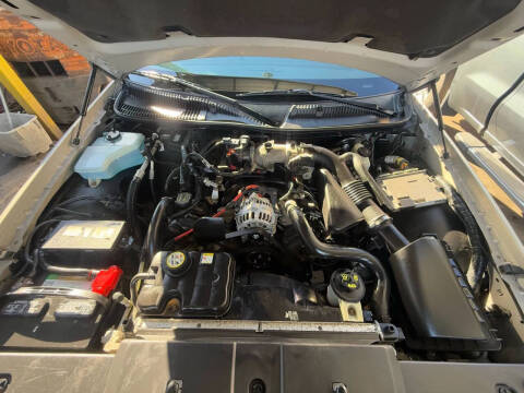 2007 Lincoln Town Car Signature Limited