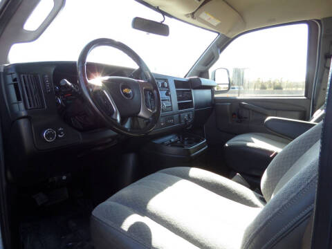 2017 Chevrolet Express LT 3500