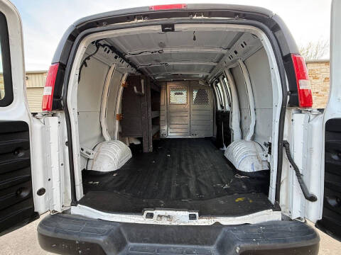 2019 Chevrolet Express 2500