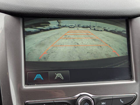 2017 Chevrolet Cruze LT Auto