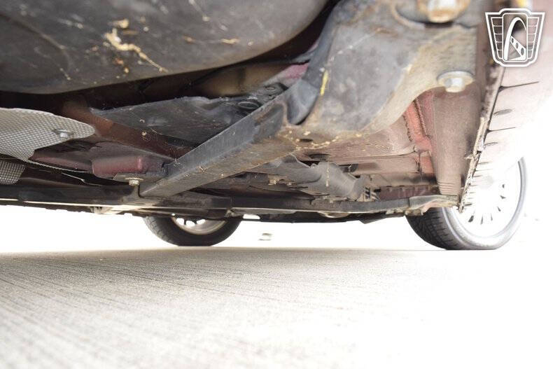 2004 Ford Thunderbird Deluxe