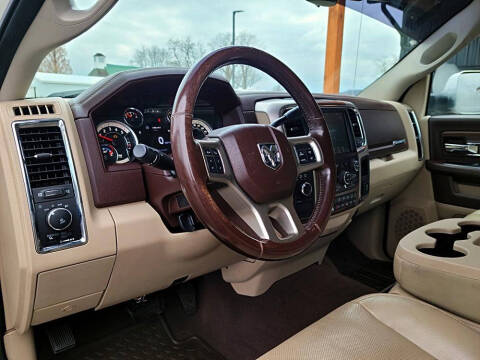 2017 RAM 3500 Laramie