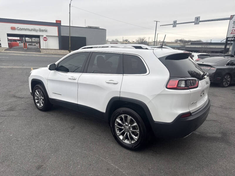 2019 Jeep Cherokee Latitude Plus
