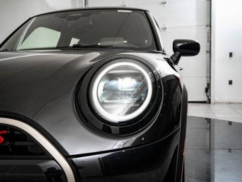 2025 MINI Hardtop 2 Door