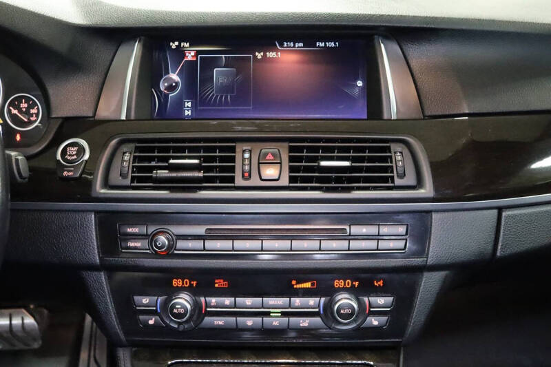 2016 BMW 5 Series 528i xDrive