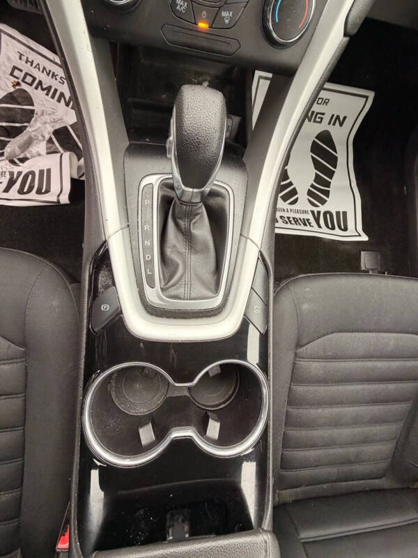 2016 Ford Fusion Hybrid SE