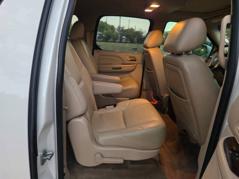 2013 Cadillac Escalade ESV Luxury