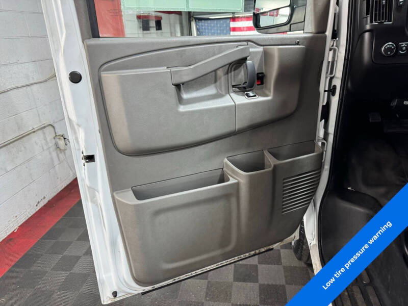 2021 Chevrolet Express 2500