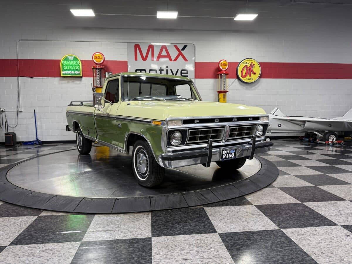1976 Ford F-150 4