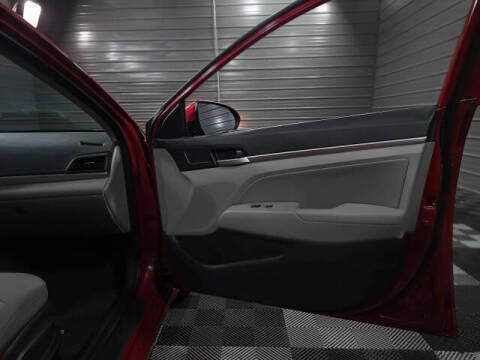 2019 Hyundai Elantra