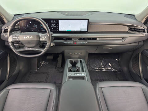 2024 Kia EV9 Light Long Range