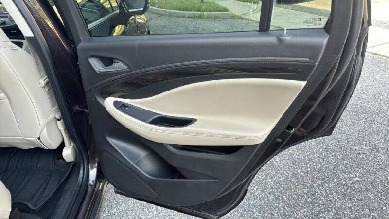 2020 Buick Envision Essence