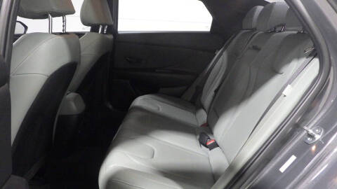 2024 Hyundai Elantra Hybrid Limited