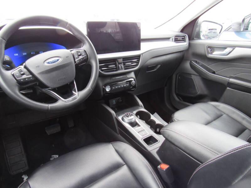 2023 Ford Escape Platinum