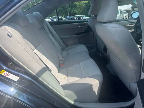 2017 Toyota Camry LE