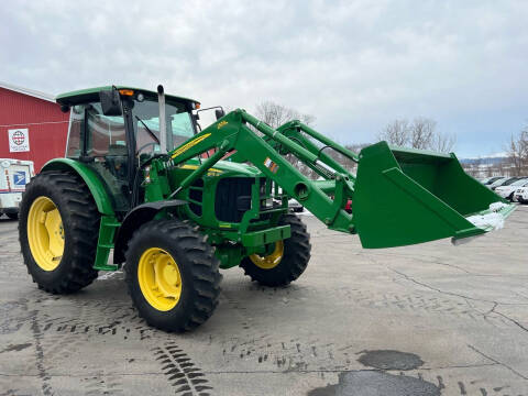 2011 John Deere 6115D