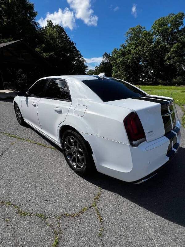 2017 Chrysler 300 S