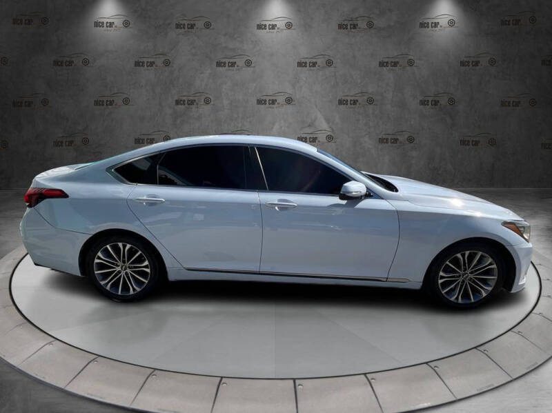 2016 Hyundai Genesis