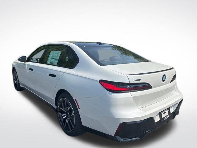 2025 BMW 7 Series 740i xDrive