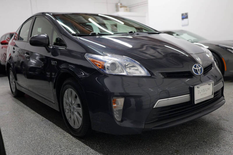 2013 Toyota Prius Plug-in Hybrid Advanced