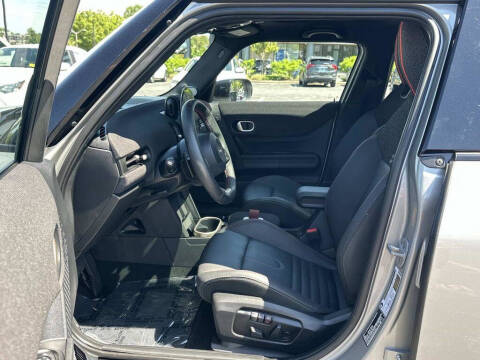 2025 MINI Hardtop 4 Door