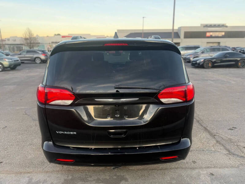 2021 Chrysler Voyager LXi