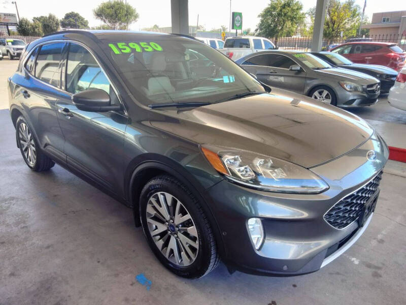 2020 Ford Escape Hybrid Titanium