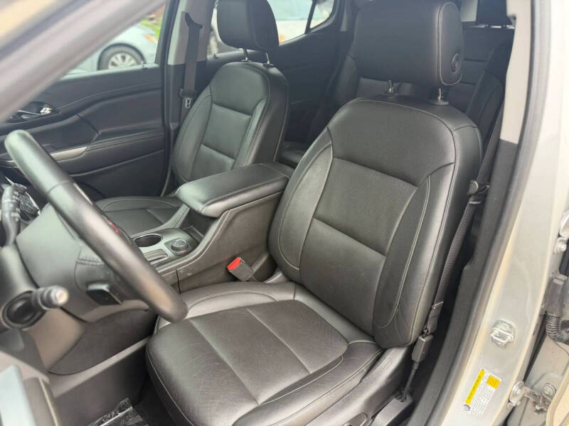 2019 GMC Acadia SLT-1