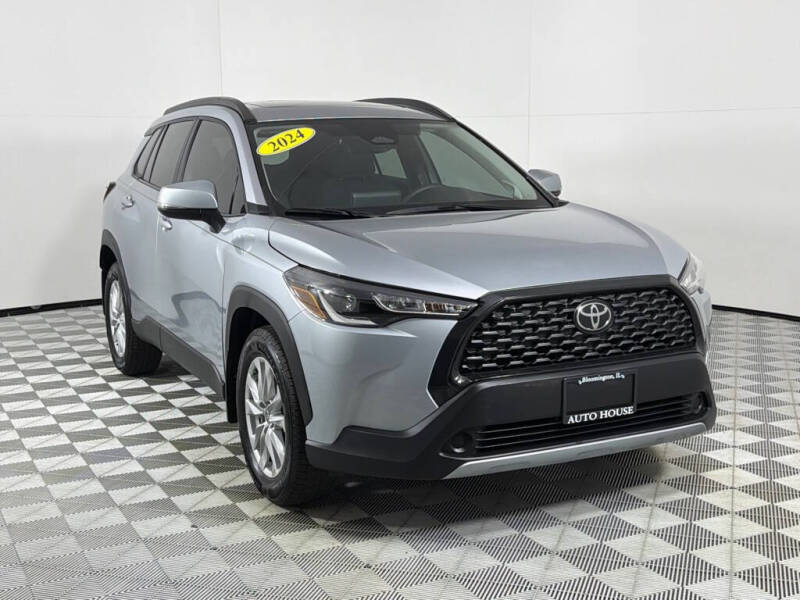 2024 Toyota Corolla Cross LE