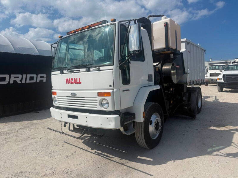 2006 Sterling SC8000 Cargo