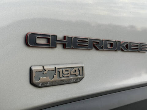 2016 Jeep Cherokee Latitude 75th Anniversary