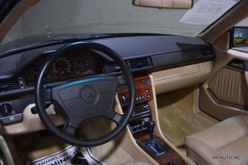 1995 Mercedes-Benz E-Class E 320