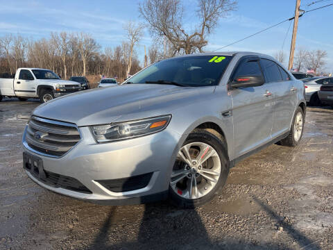 2018 Ford Taurus SE