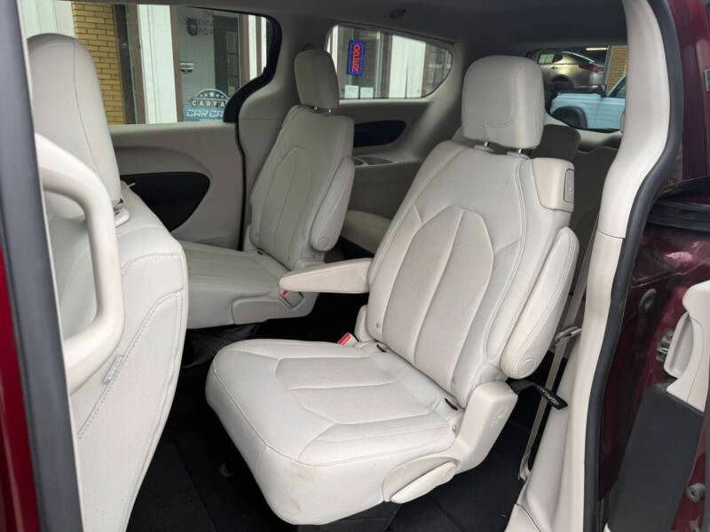 2017 Chrysler Pacifica Touring