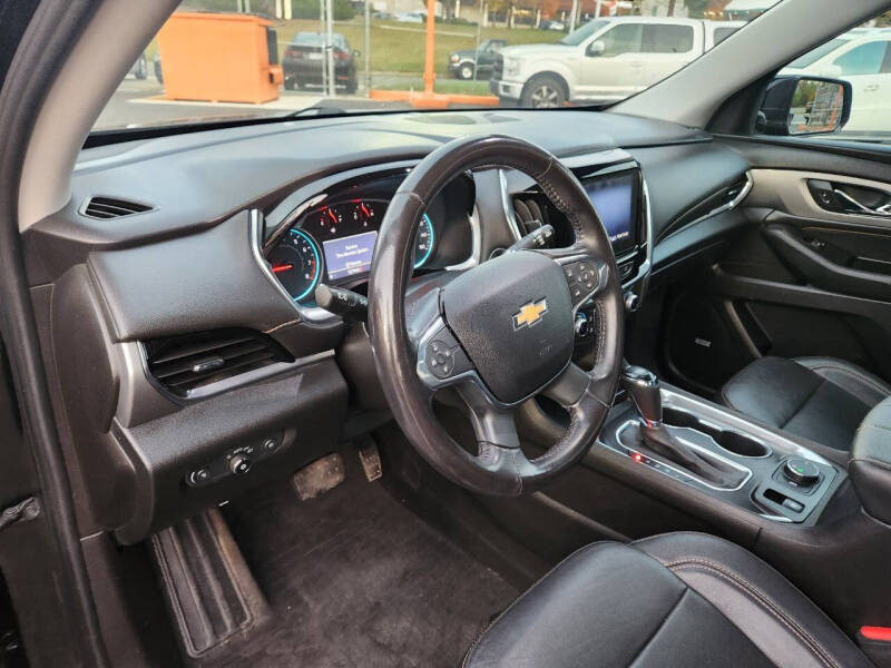 2020 Chevrolet Traverse LT Leather