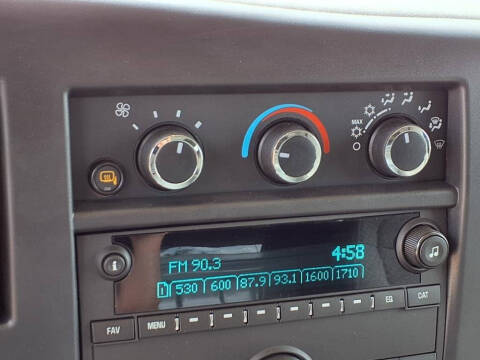 2025 Chevrolet Express 2500