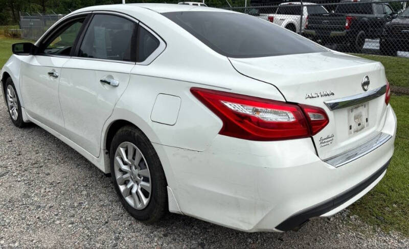 2017 Nissan Altima 2.5 SR