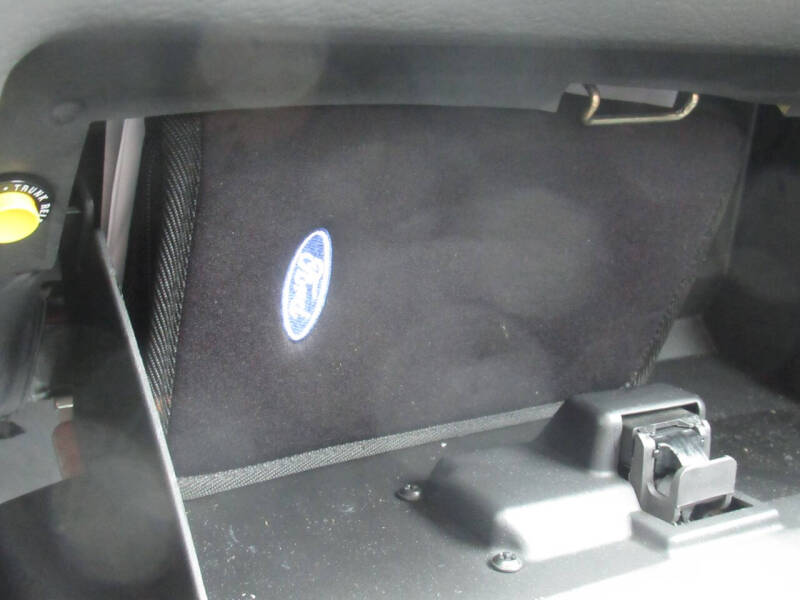 2004 Ford Mustang Mach 1 Premium
