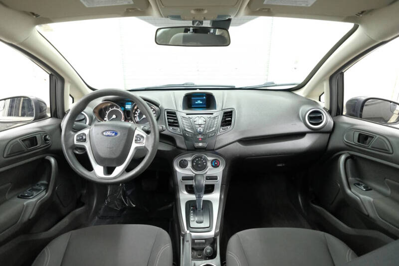 2017 Ford Fiesta SE