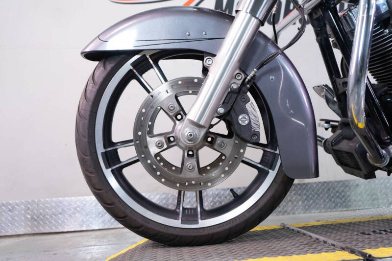 2014 Harley-Davidson Street Glide Special