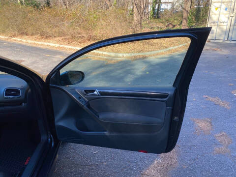 2013 Volkswagen GTI Base PZEV