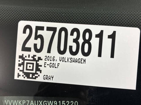 2016 Volkswagen e-Golf SE