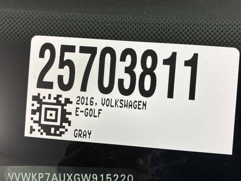 2016 Volkswagen e-Golf SE