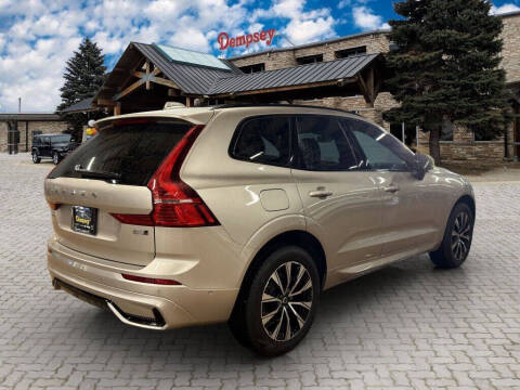 2025 Volvo XC60 B5 Plus Dark Theme