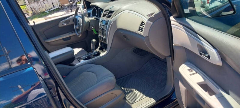 2012 Chevrolet Traverse LS